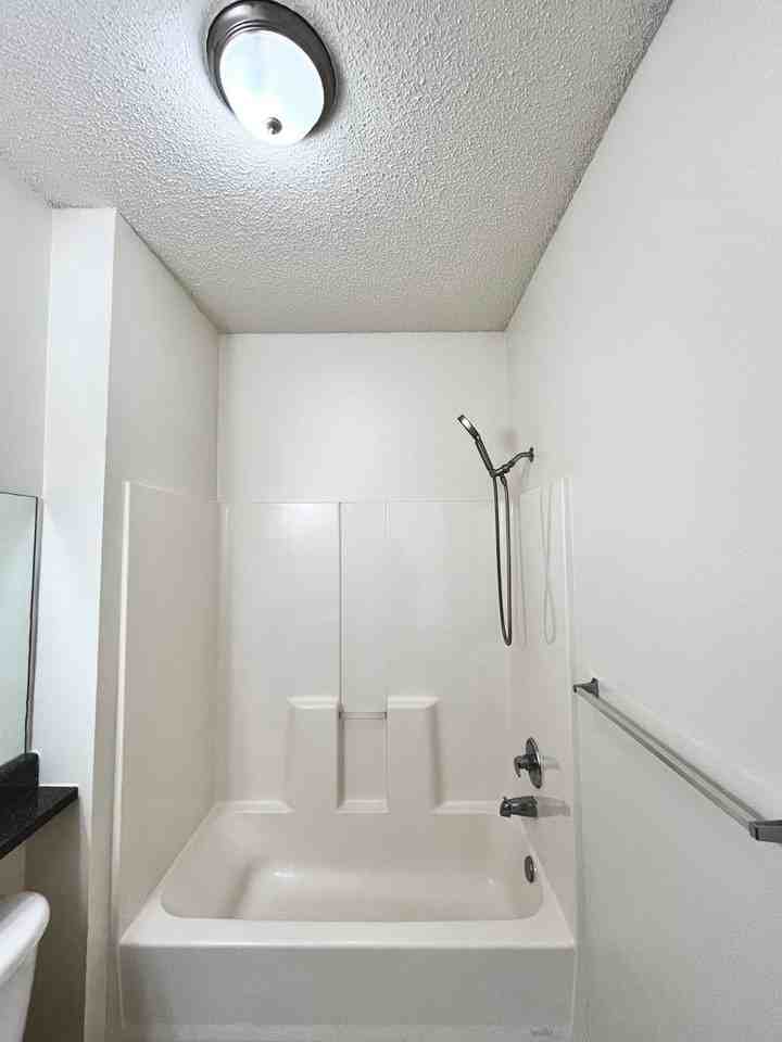2200 Classen Blvd #2-2124 - Photo 4 of 21