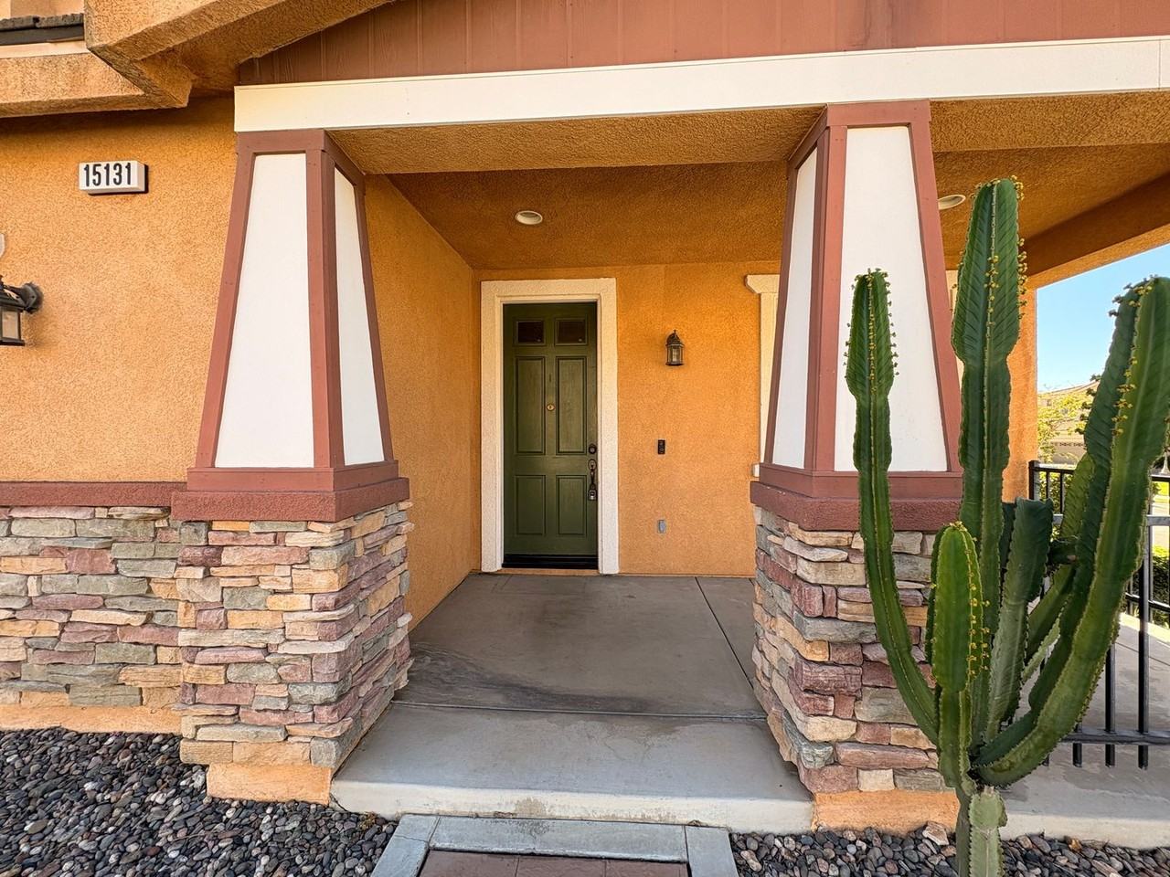 15131 Crane St - Photo 3 of 44