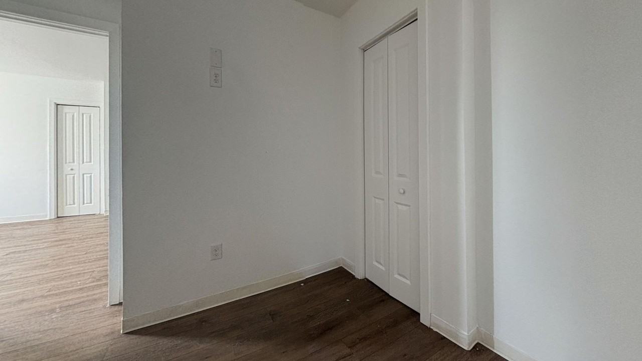 Fern Rock Court 02 - Photo 7 of 14