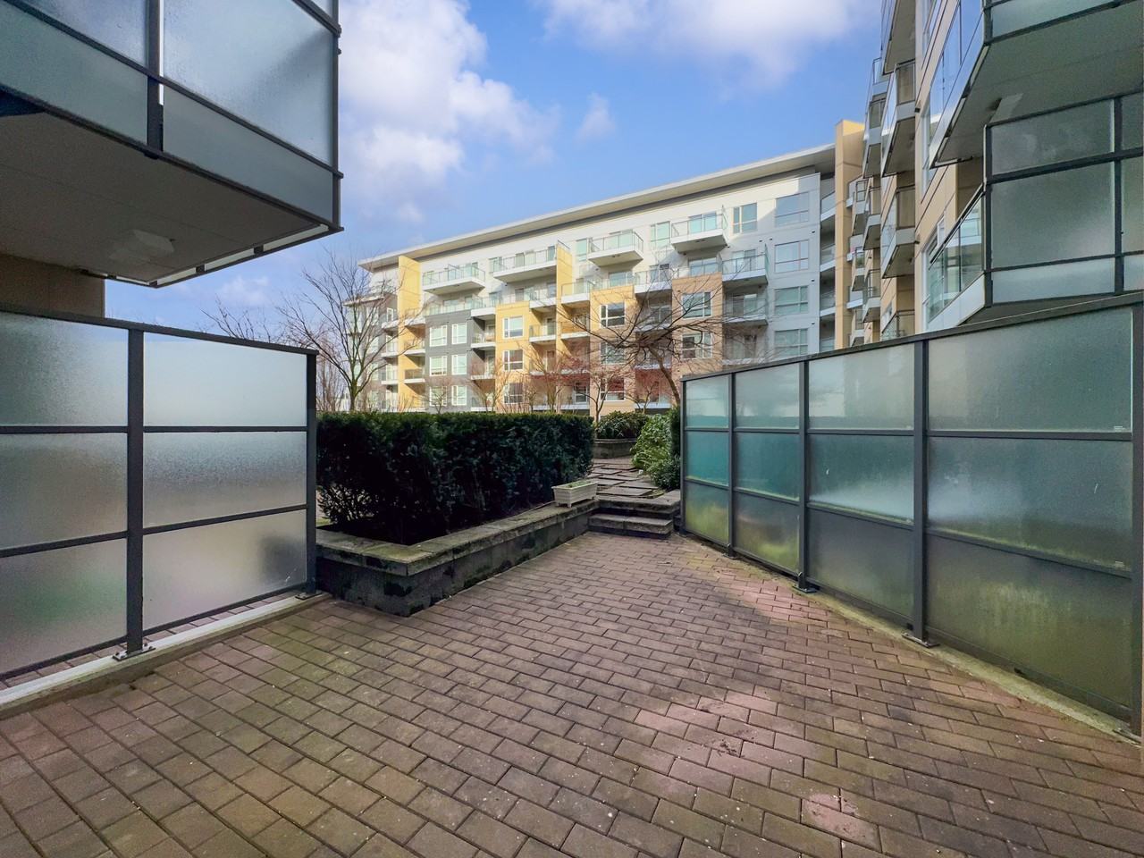 5311 Cedarbridge Way - Photo 7 of 20