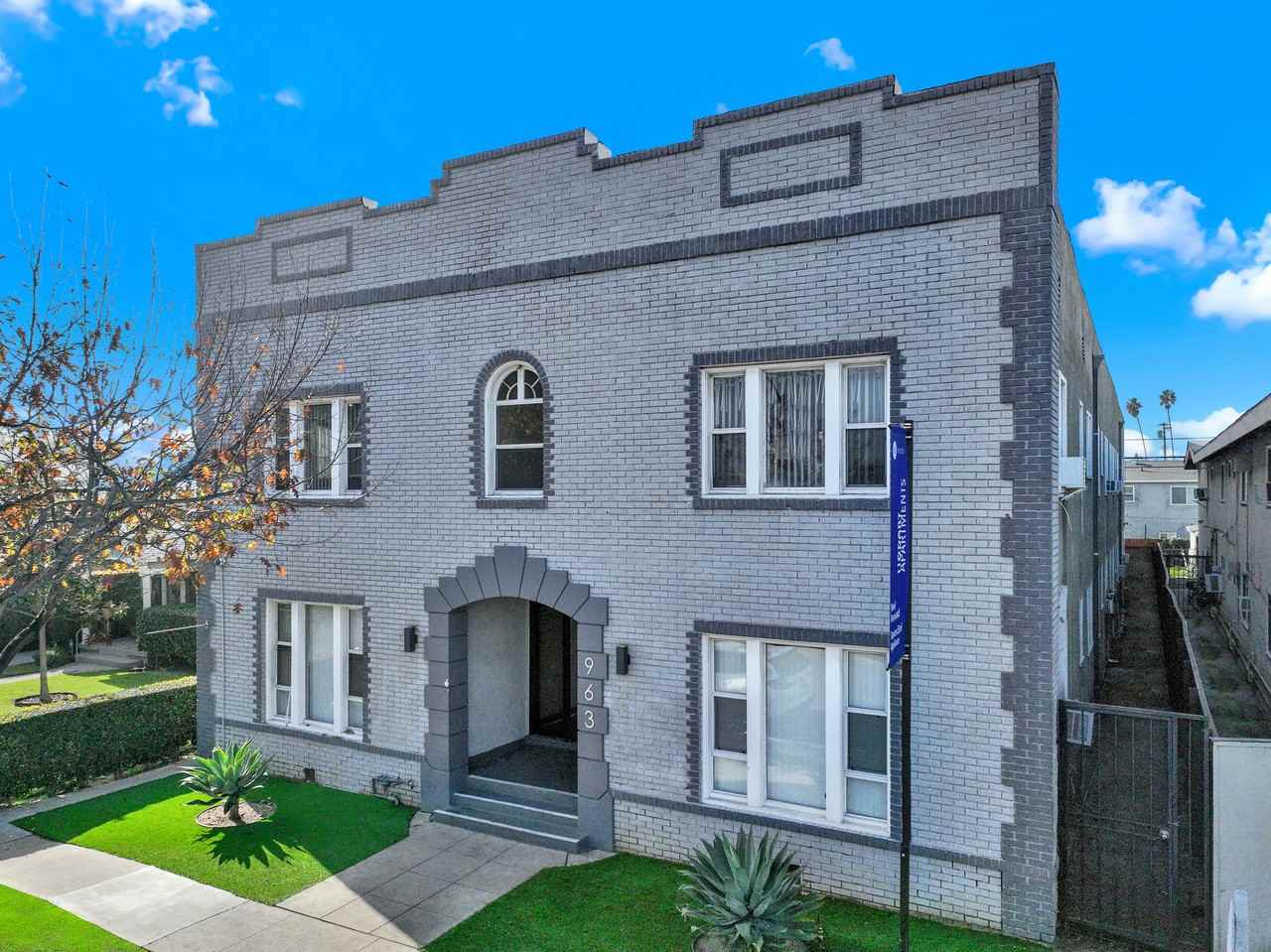 Hobart Apartments - Photo 5 of 19