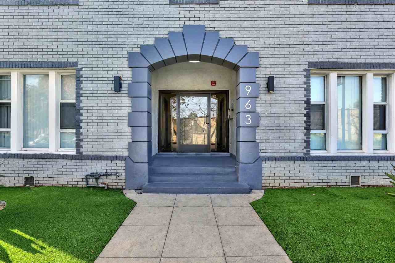 Hobart Apartments - Photo 7 of 19