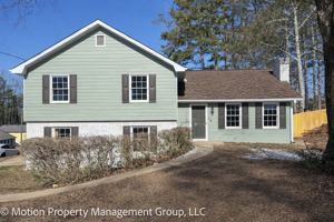 featured image of 1330 Hillcrest Dr