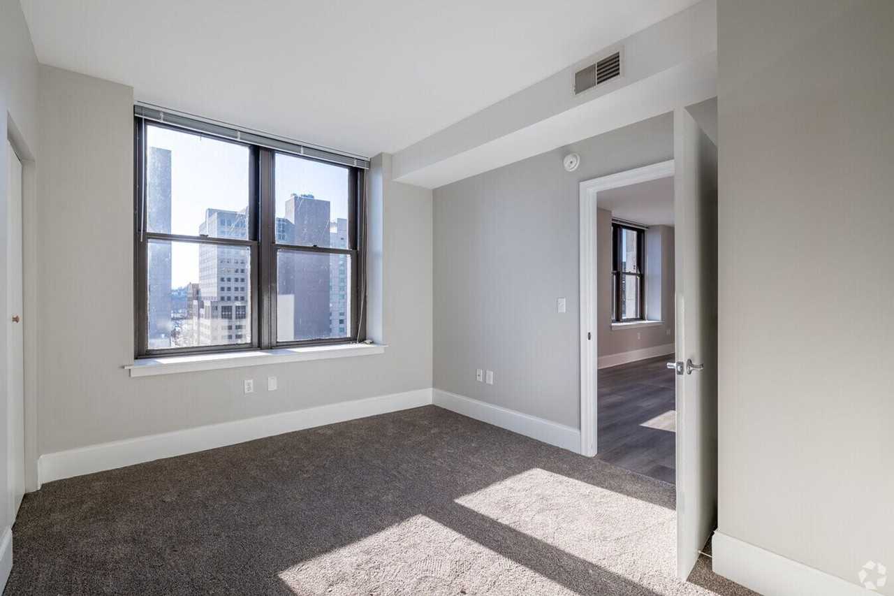 Market View Place - Photo 4 of 8