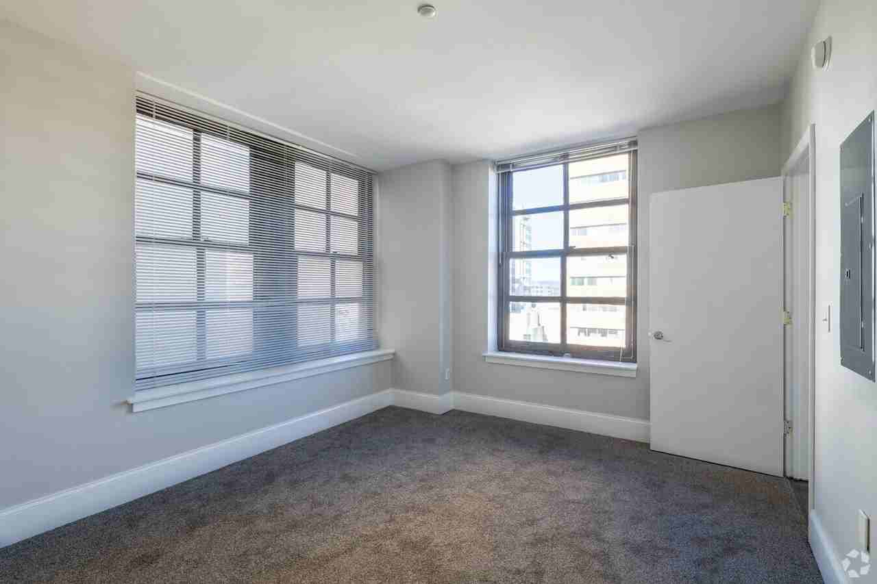 Market View Place - Photo 6 of 8