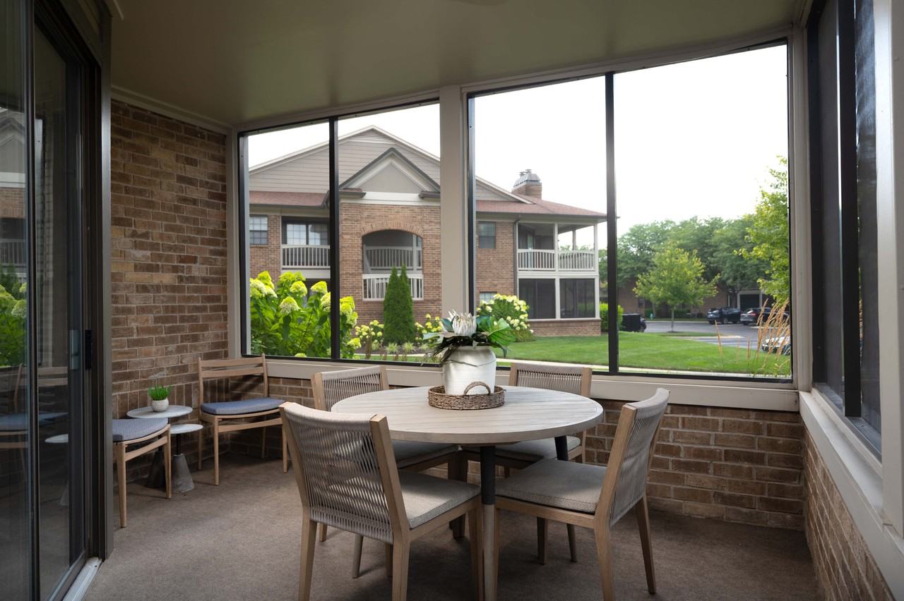 Willow Lake Apartments - Photo 6 of 50