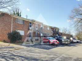 featured image of 2927 Whittle Springs Rd #4