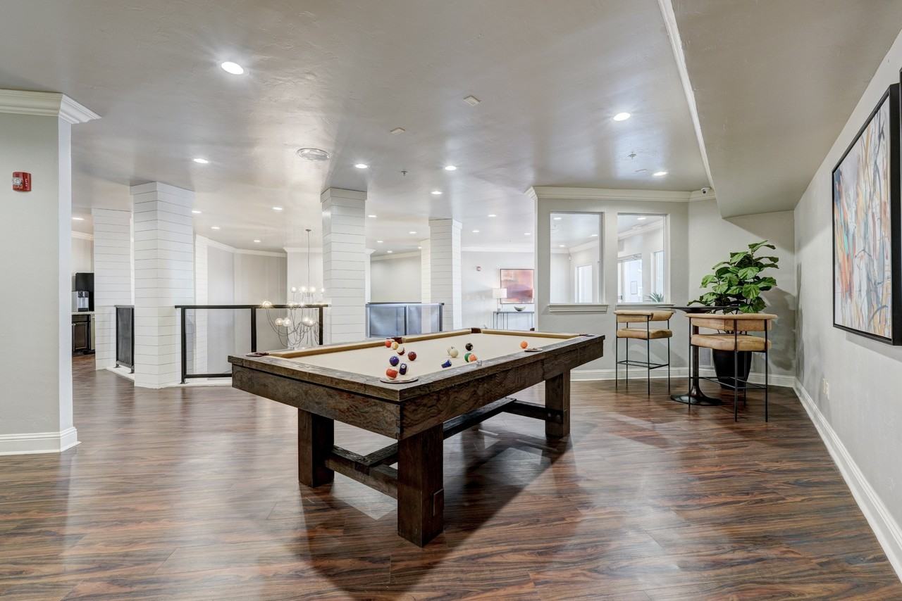 Aviare Arts District - Photo 7 of 11