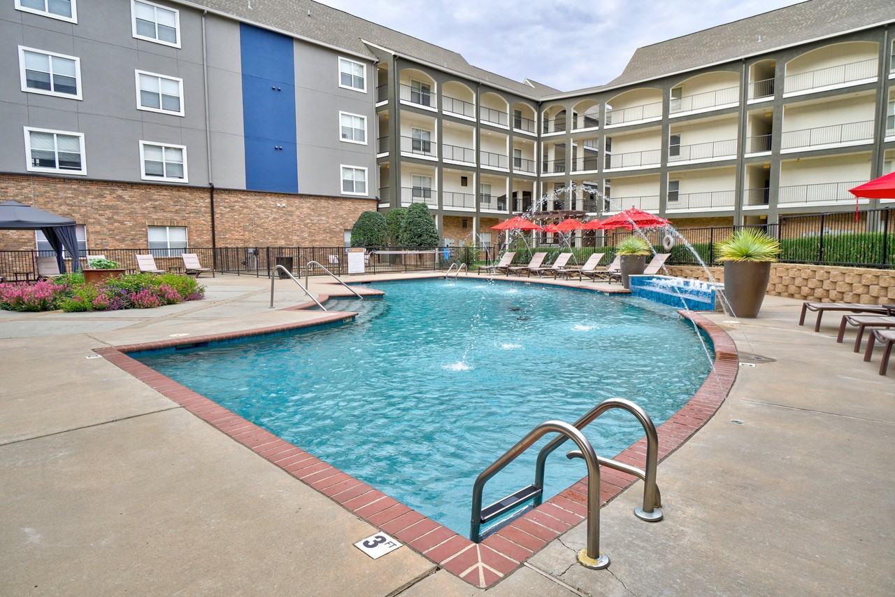 Aviare Arts District - Photo 7 of 10