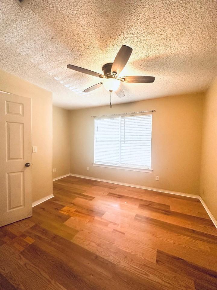 8564 Garden Cir #3 - Photo 2 of 10