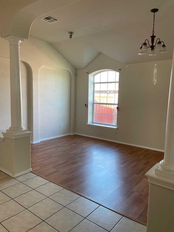 2013 Schottische Lane - Photo 3 of 14