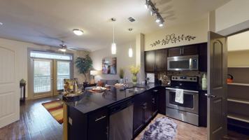 featured image of 1325 N Walker Ave