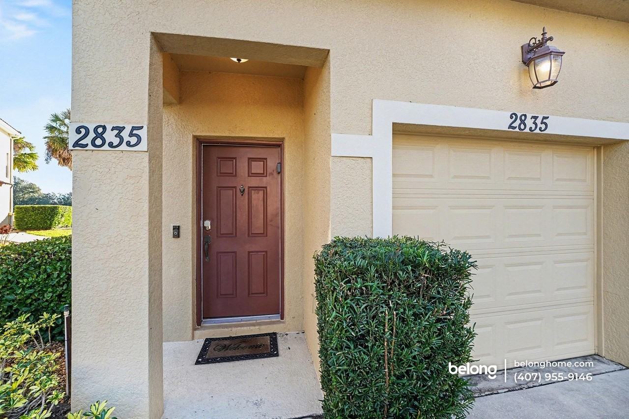 2835 Oakwater Dr - Photo 4 of 16