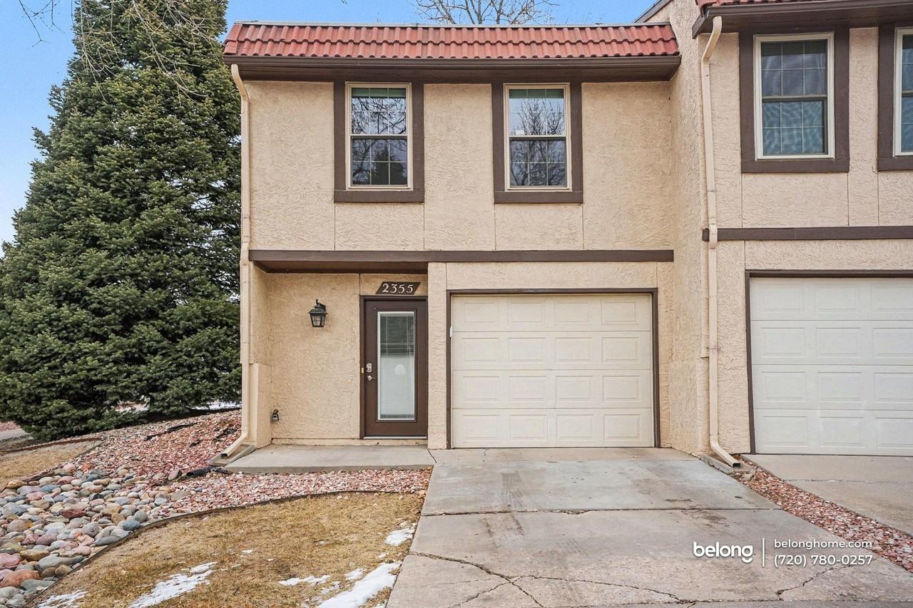 2355 Villa Rosa Dr - Photo 2 of 16