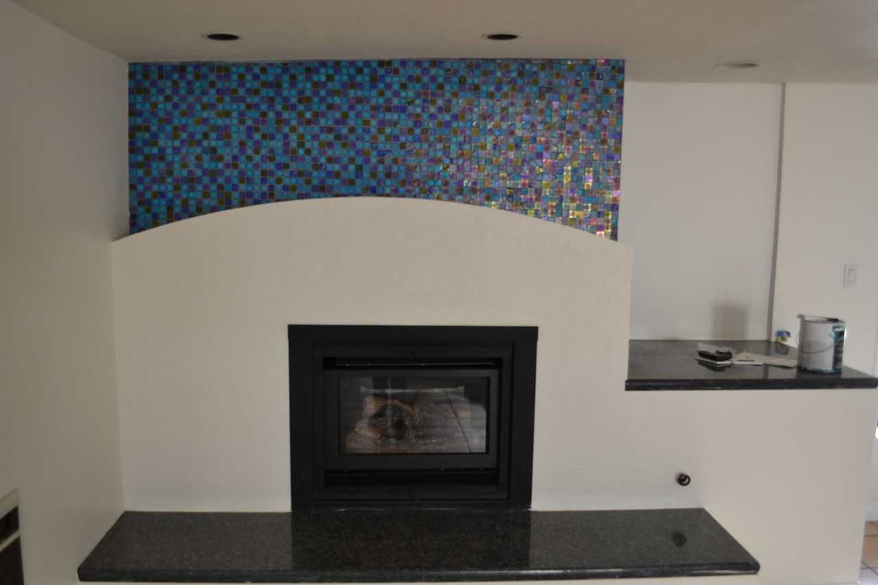 1026 Avenue A - Photo 3 of 36