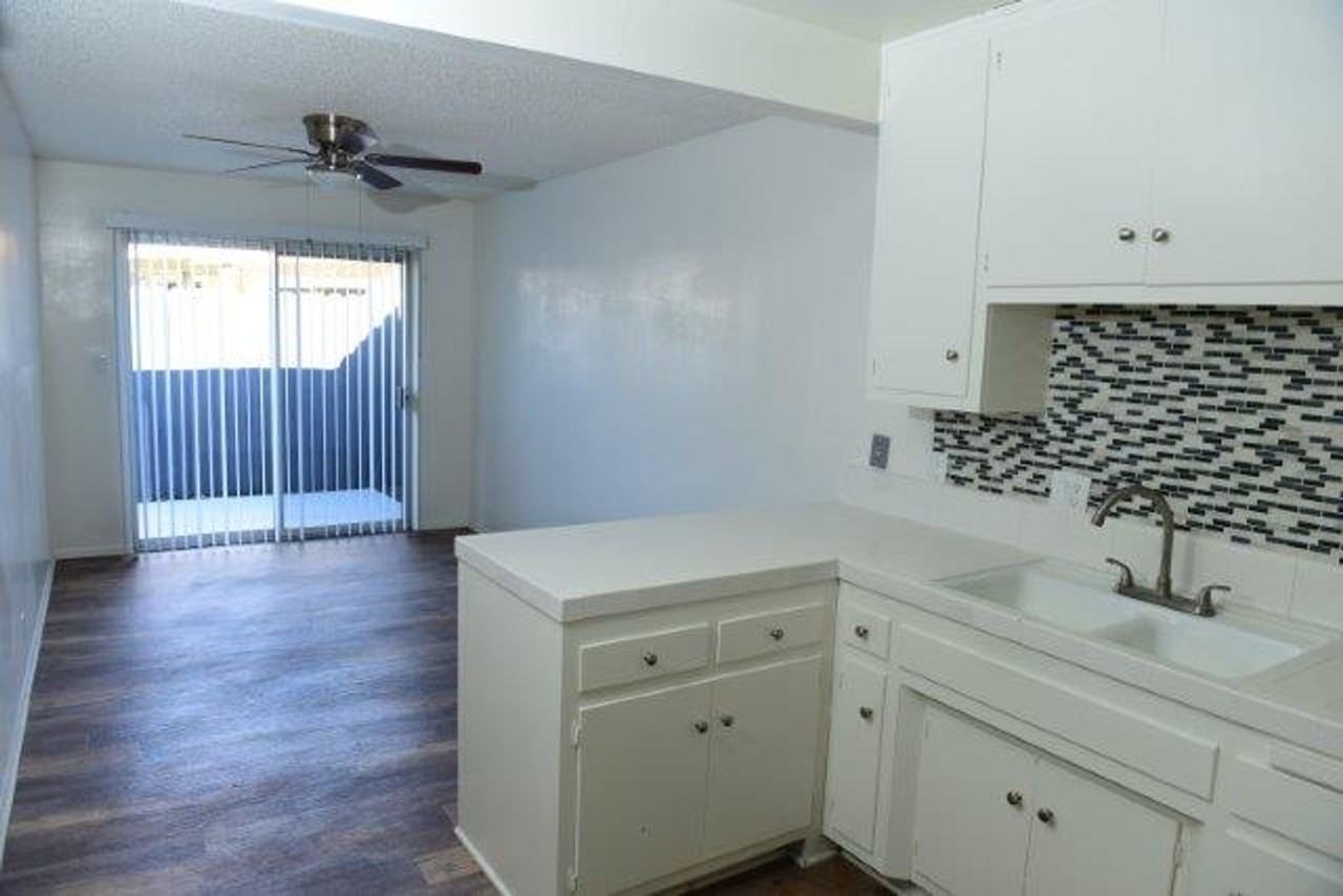 Waterstone Garden (wat117) - Photo 2 of 12