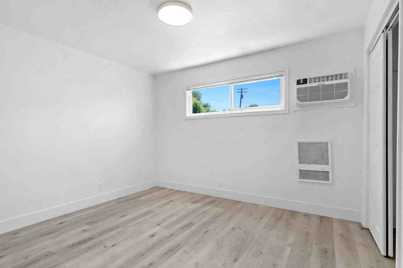 315-317 B St - Photo 3 of 8