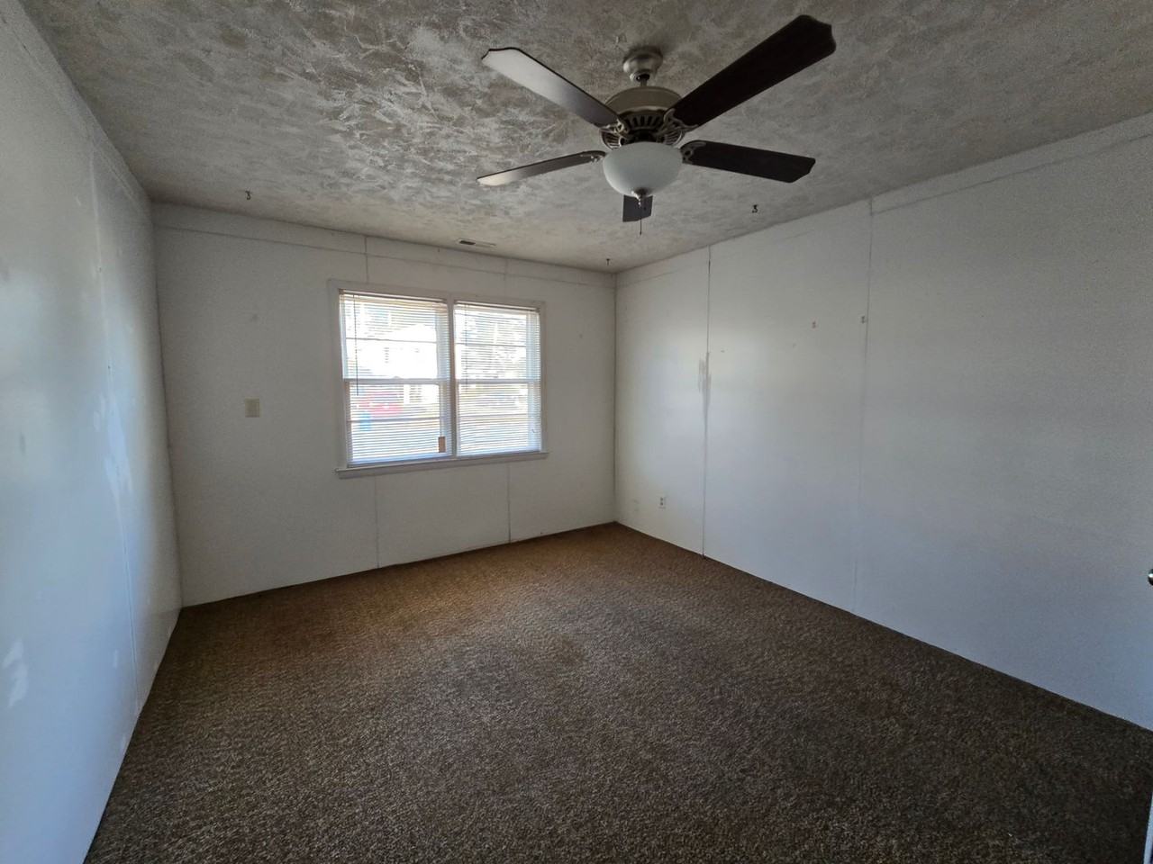 6615 Keeler Dr - Photo 5 of 15