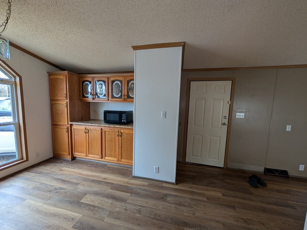 14709 Enorth Rd - Photo 4 of 11