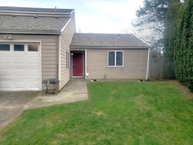 2552 Se 9th Ct - Photo 1 of 1