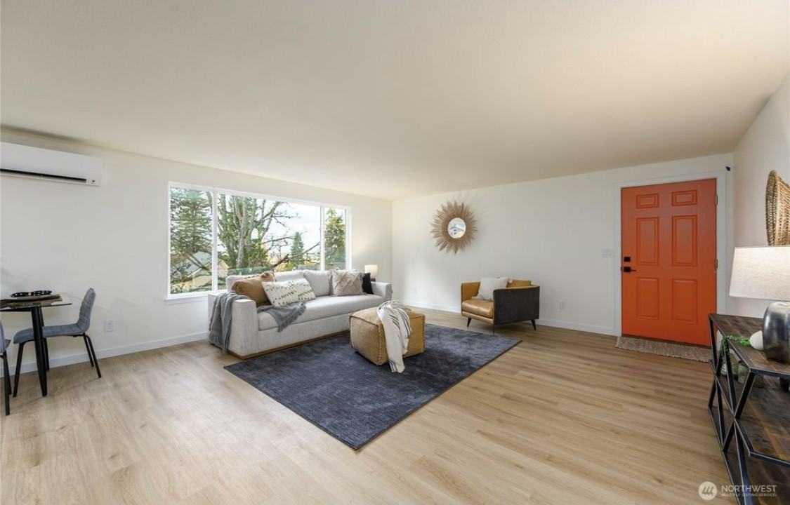 908 Key St #2 - Photo 2 of 10