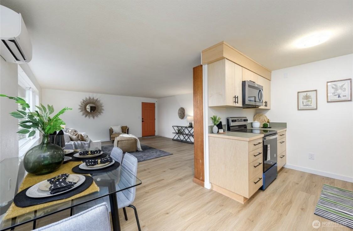 908 Key St #2 - Photo 5 of 10