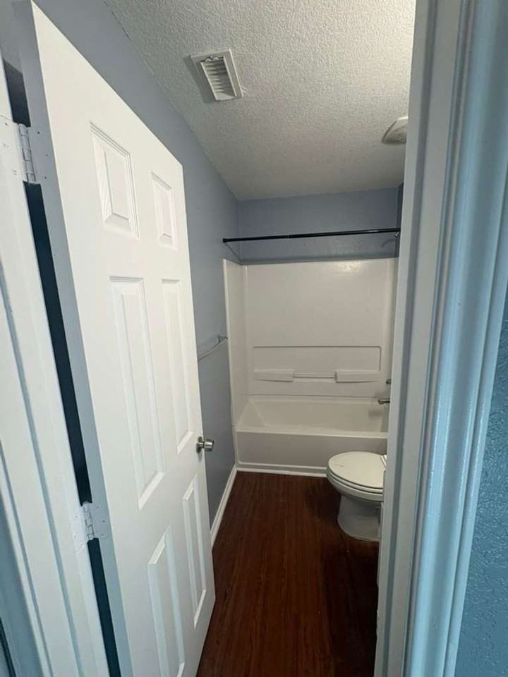 13238 Gatton Park Dr - Photo 4 of 18