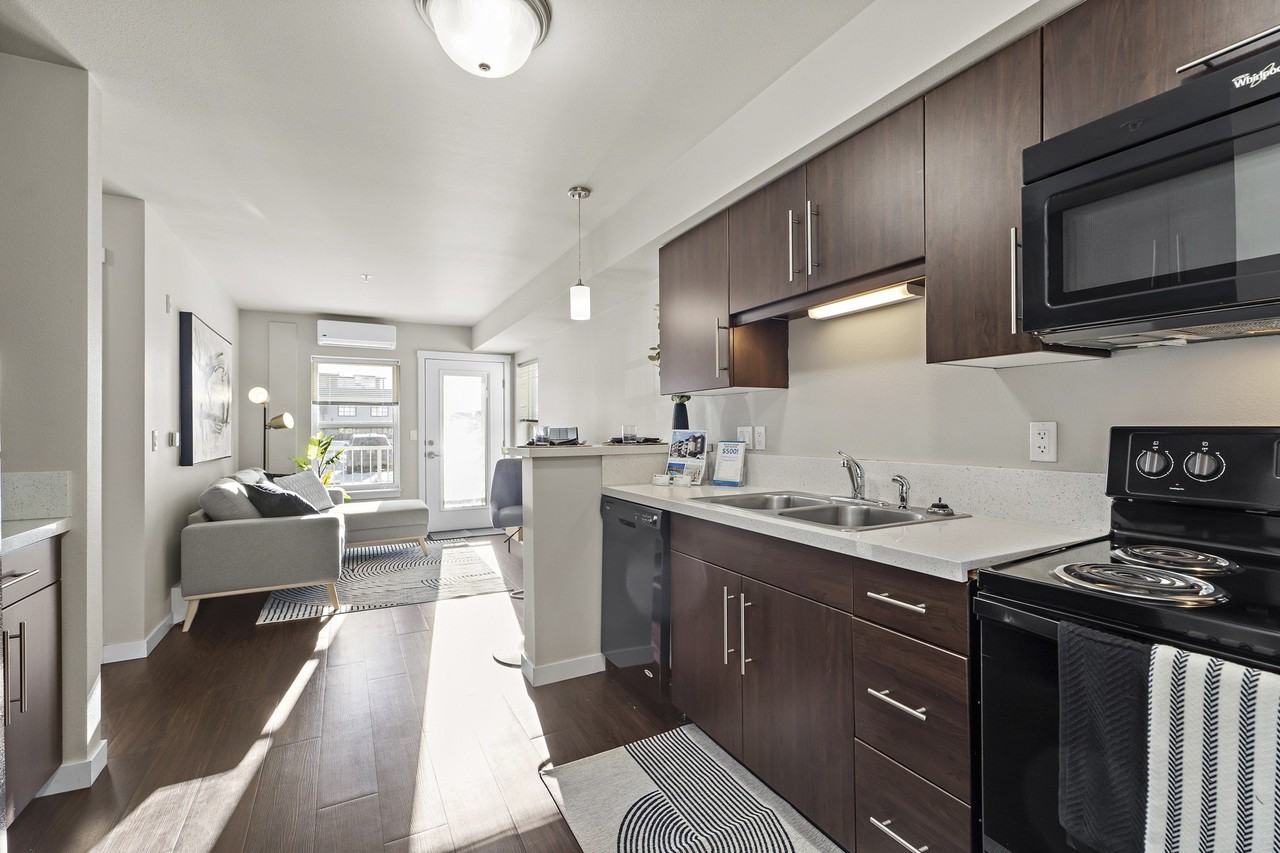 Harbour View Estates - Photo 4 of 23