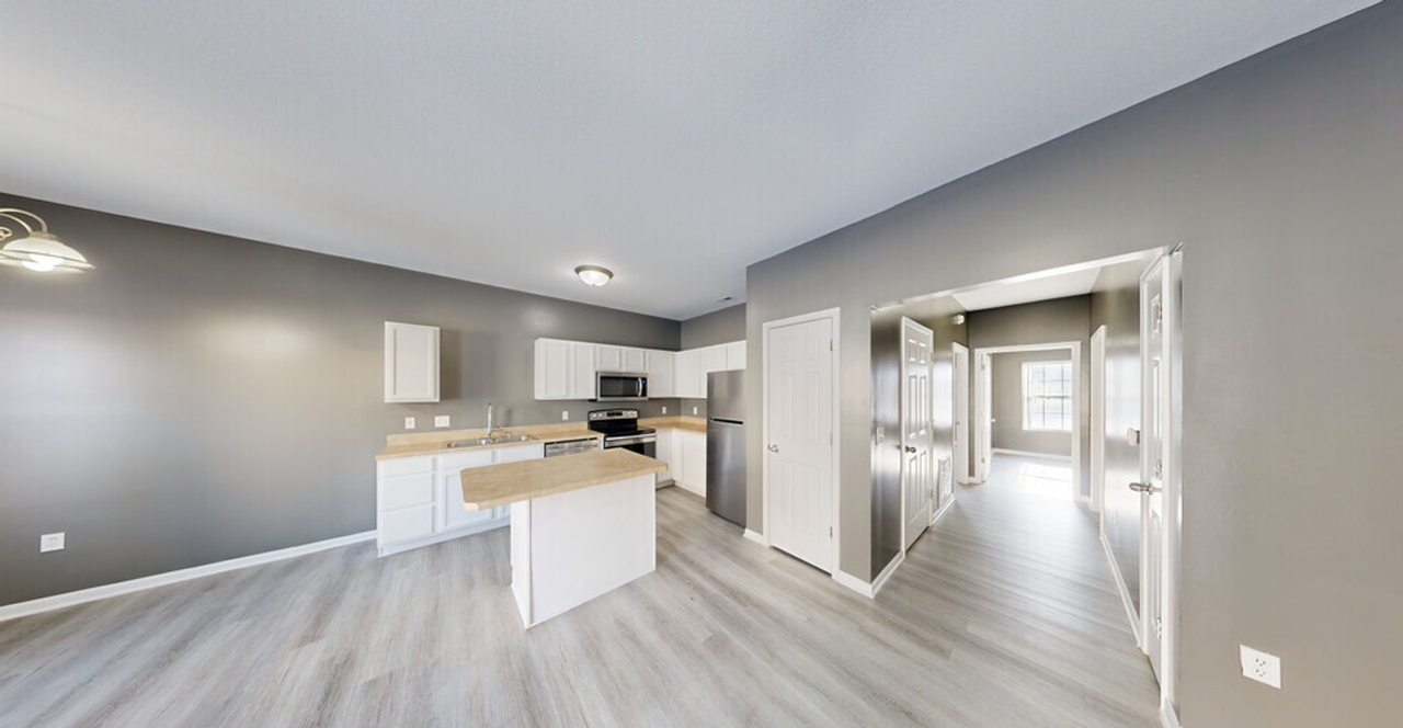 Bluffton Park Apartments - Photo 6 of 7