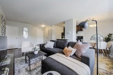 600 Kingston Road - Photo 4 of 15