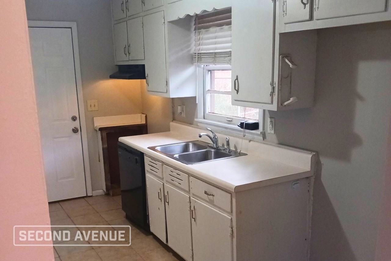 816 Wear Dr - Photo 4 of 13