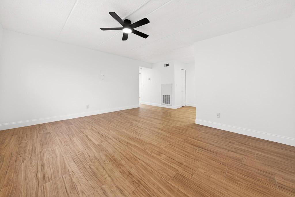 1400 Eudora Rd - Photo 4 of 20