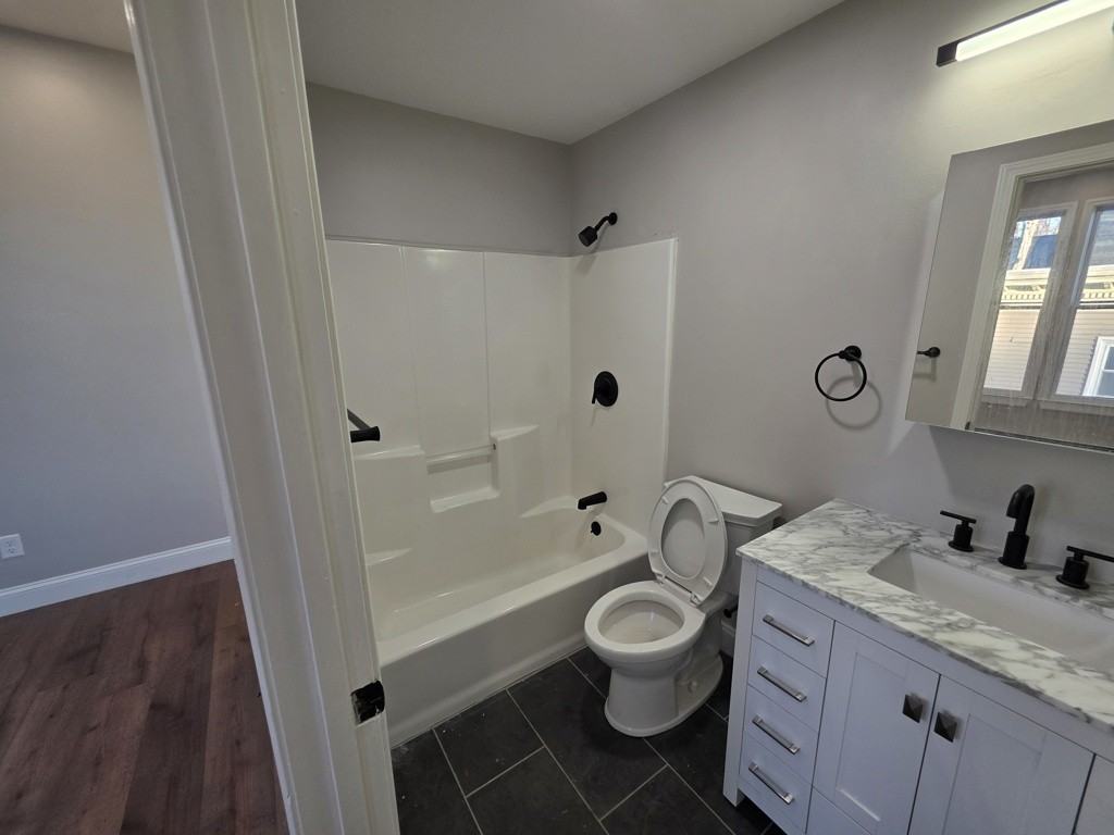 697 Bridge St #2 - Photo 4 of 10