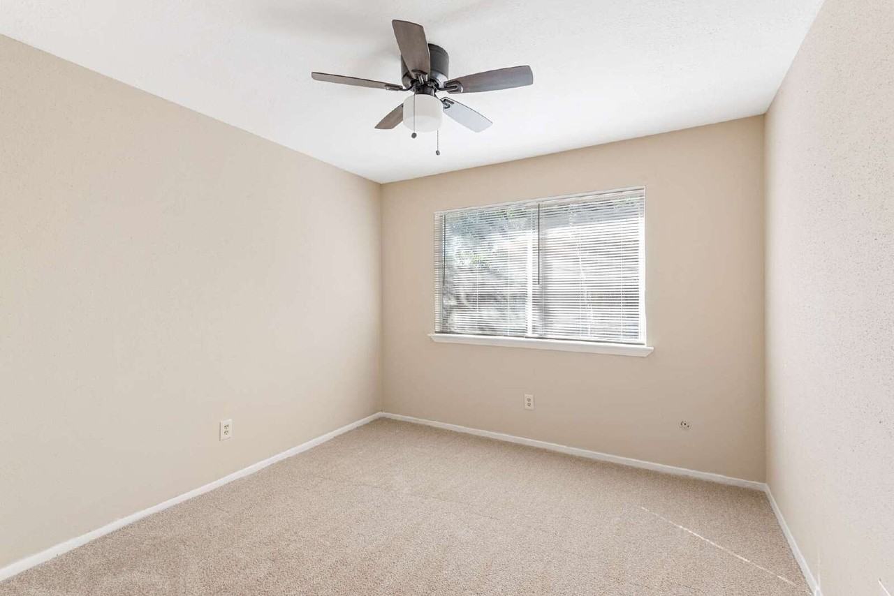 8915 Beau Monde Dr - Photo 4 of 22