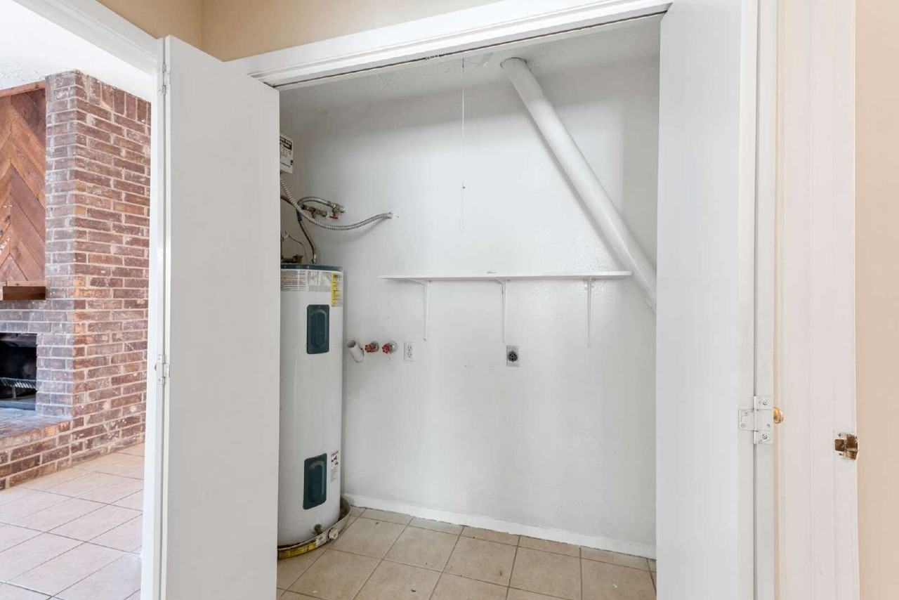 8915 Beau Monde Dr - Photo 5 of 22