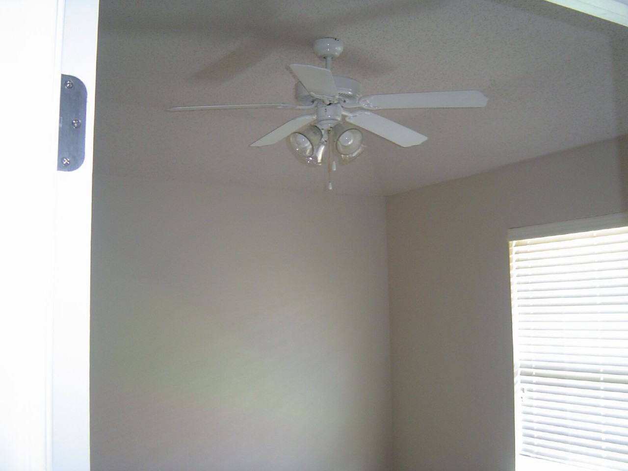 6542 86th St - Photo 6 of 13