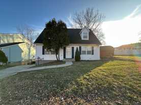 1015 Venetian Ter - Photo 1 of 1