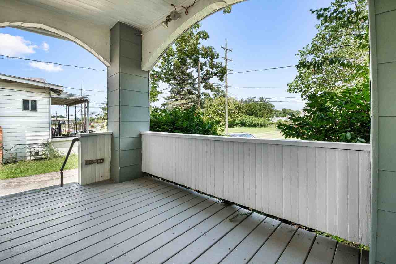 4637 Alpine Ave - Photo 4 of 33