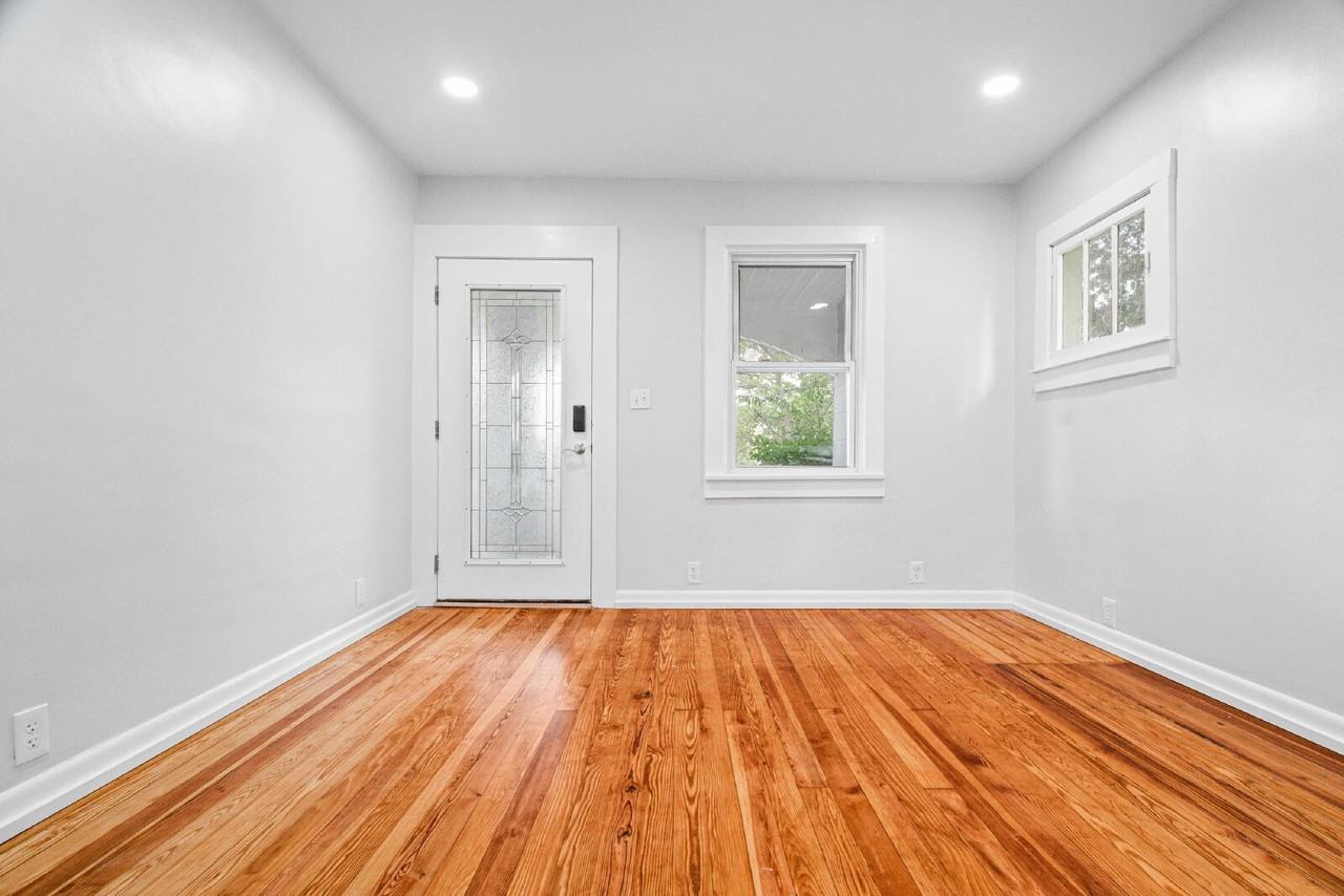 4637 Alpine Ave - Photo 6 of 33