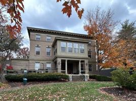 featured image of 3901 Reading Rd Apt 2 #Apt 2