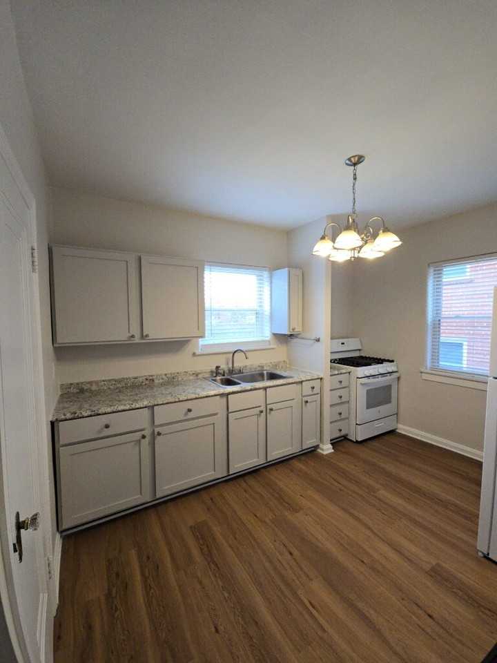 4379 Ridgeview Ave Unit 1 - Photo 7 of 16