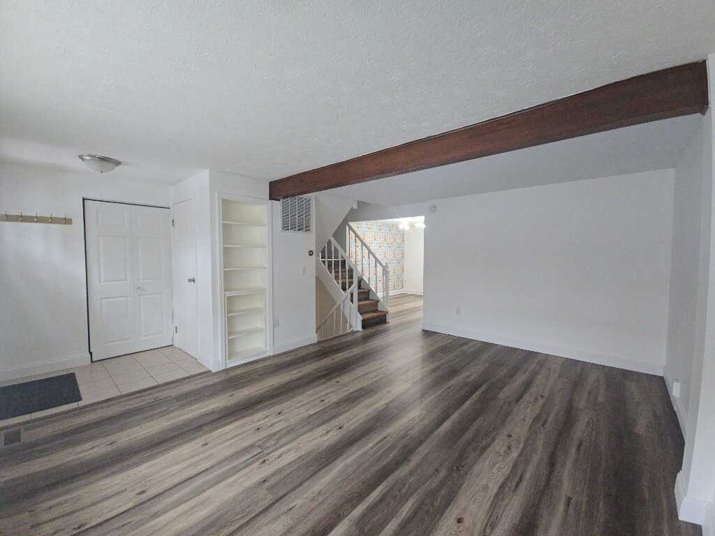 2877 Mossy Brink Ct - Photo 6 of 25