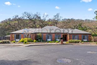 138 Virginia Ct - Photo 1 of 1