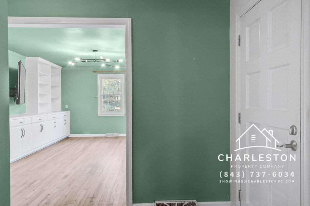 1248 Winchester Dr - Photo 3 of 32