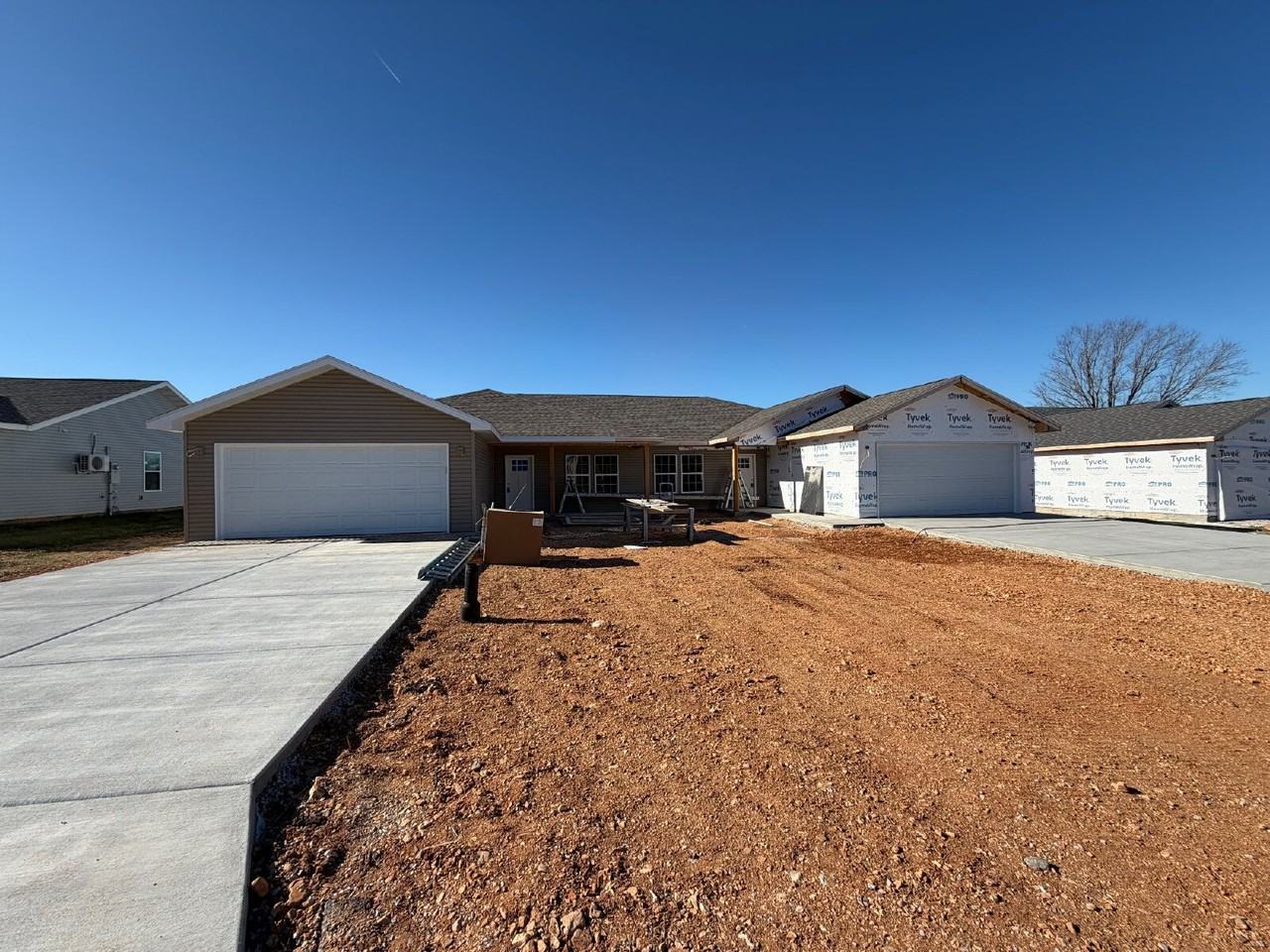 174 Ruby Ln - Photo 3 of 24