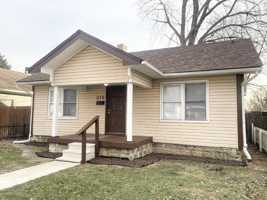 featured image of 319 S Gray St