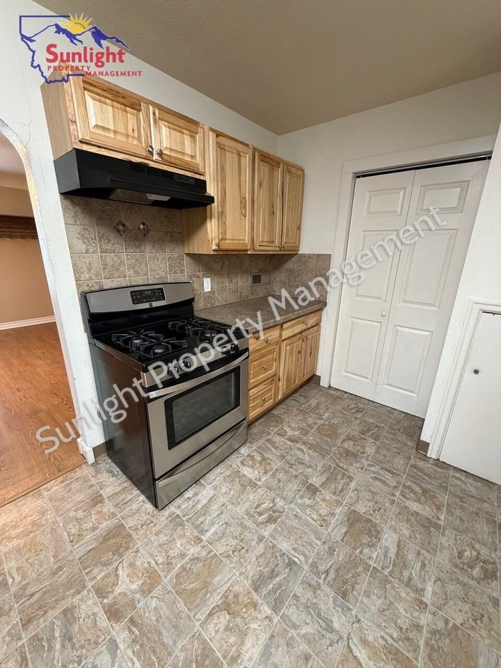 1209 N 26th St - Photo 7 of 16