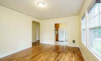 featured image of 2214 Broadway St