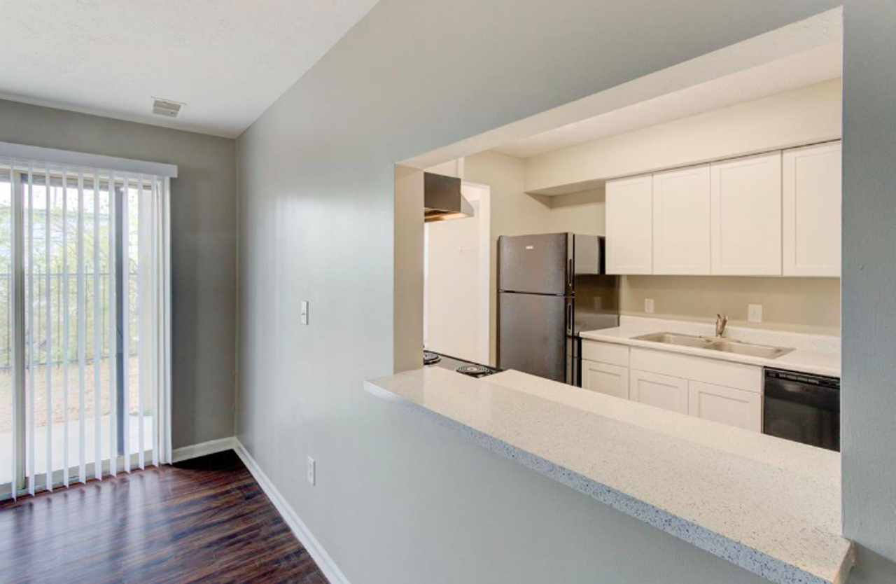 The Reserve at Franklin Glenn - Photo 4 of 19