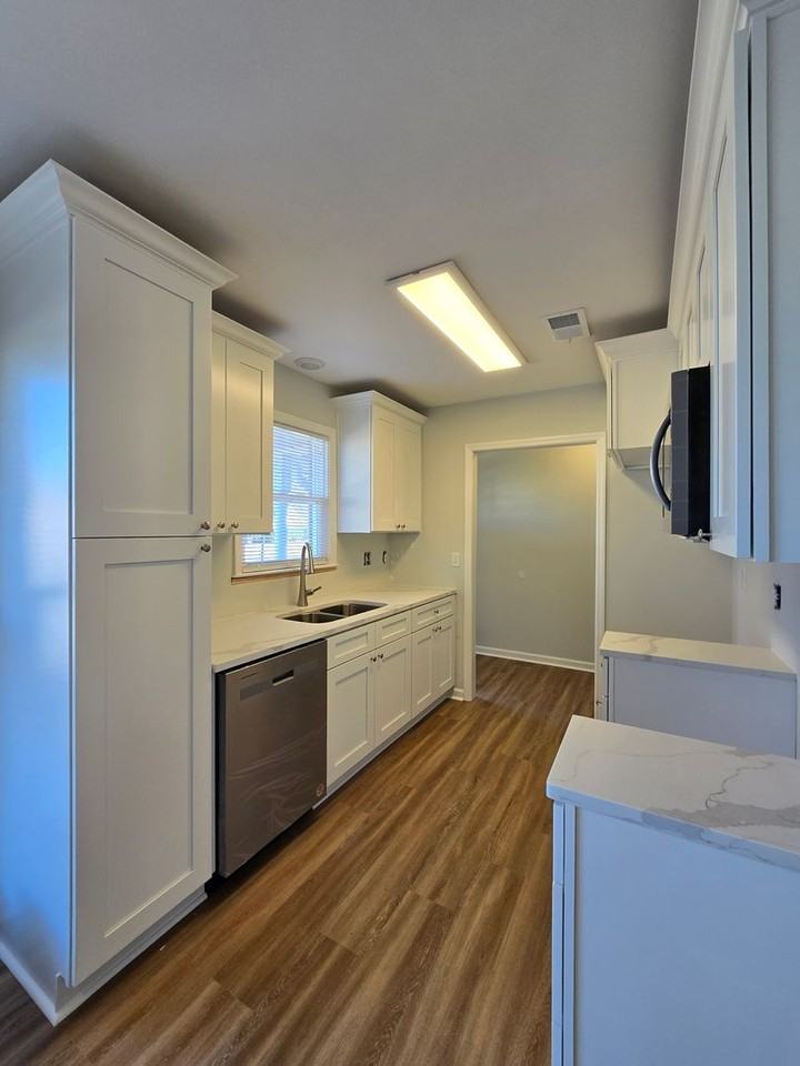 316 Longleaf Rd - Photo 3 of 9